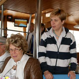 Gemütlich sitzen im Schiffssalon